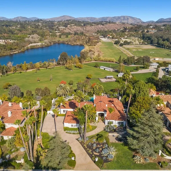 Fairbanks Ranch neighborhood in San Diego