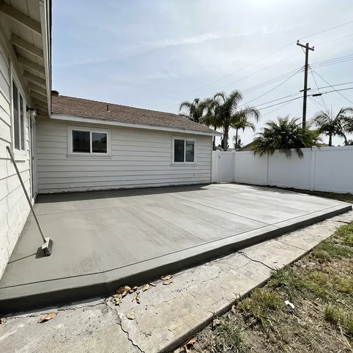 Concrete repair and resurfacing