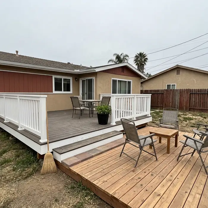 Multi-level deck with stepped platforms