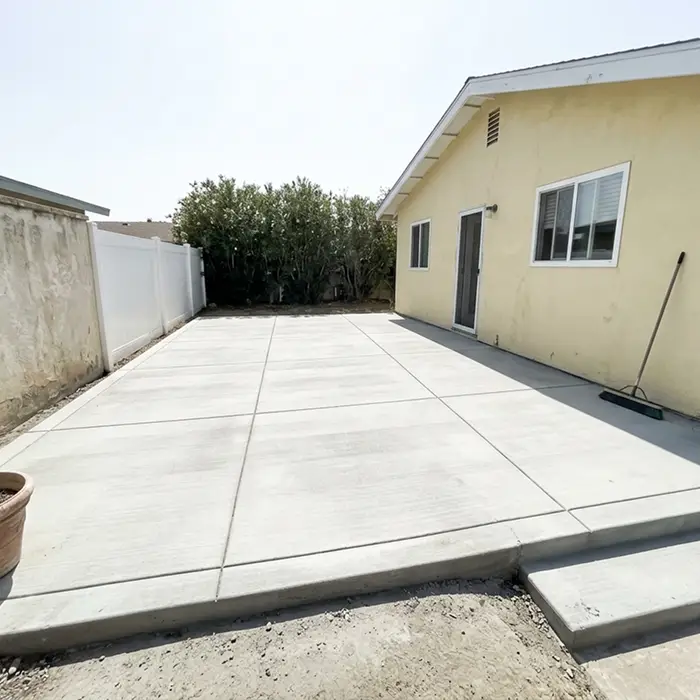 Poured concrete slab