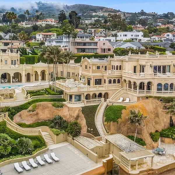 La Jolla coastal neighborhood in San Diego